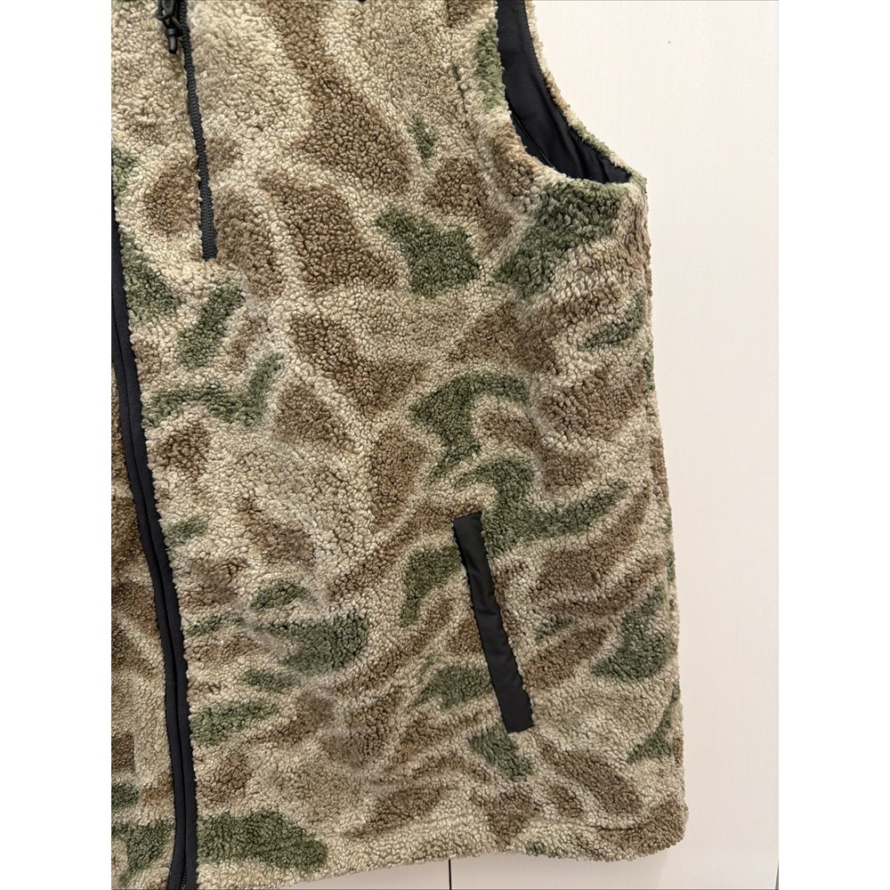 BURLEBO Men's XXL Sherpa Vest Alpine Camo Find Your Wild Full Zip Lined Hunting - Picture 3 of 9